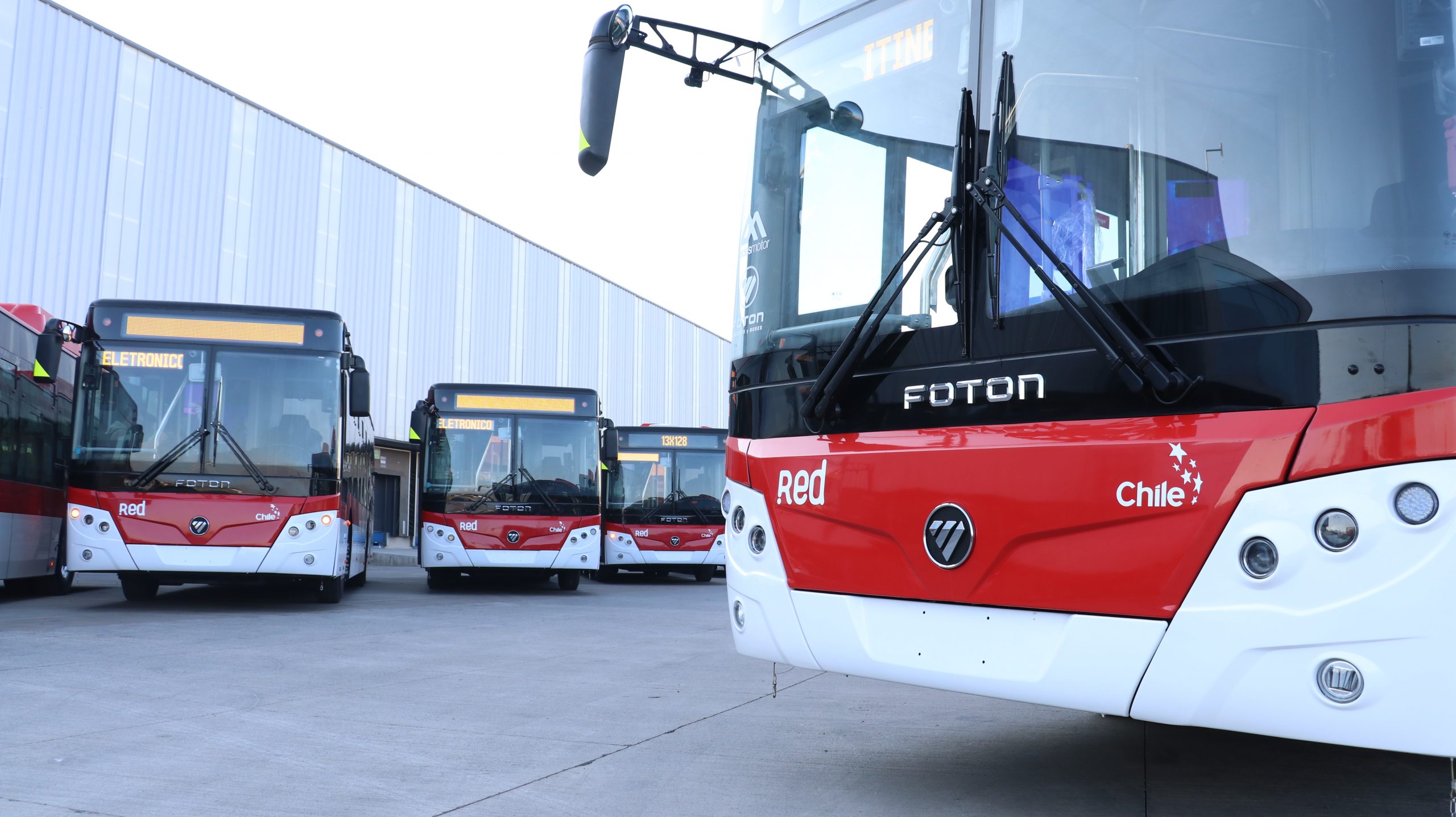 Andes Motor y Foton inyectaron más de mil buses al sistema de Santiago