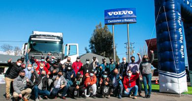 Estudiantes de mecánica Inacap participaron en jornada educativa junto a Volvo Chile