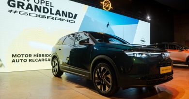 Opel celebró 60 años en Chile con estreno del New Grandland