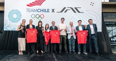 JAC renueva su gama de camionetas y sella alianza con el Team Chile