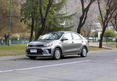 Kia Soluto AT: el sedán favorito de los chilenos suma una nueva transmisión automática